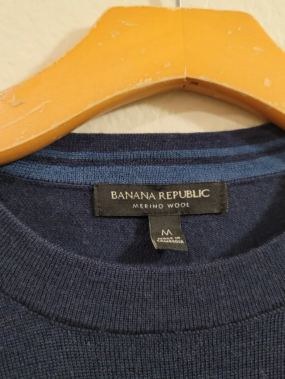 Banana Republic 100% Merino Wool Navy Pullover Crewneck Sweater M